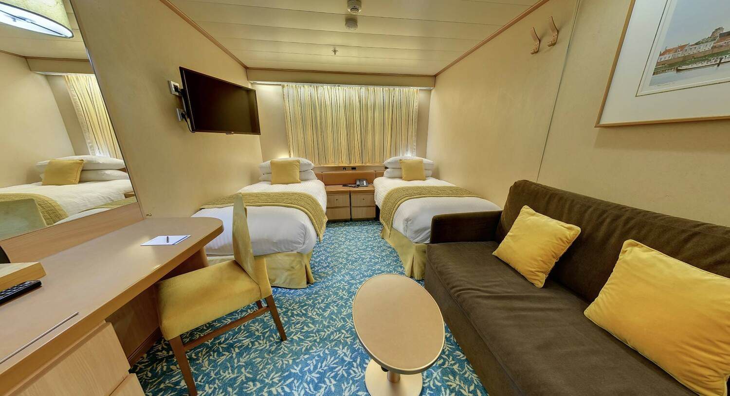 Fred Olsen Borealis - Single Superior Interior, M.jpg